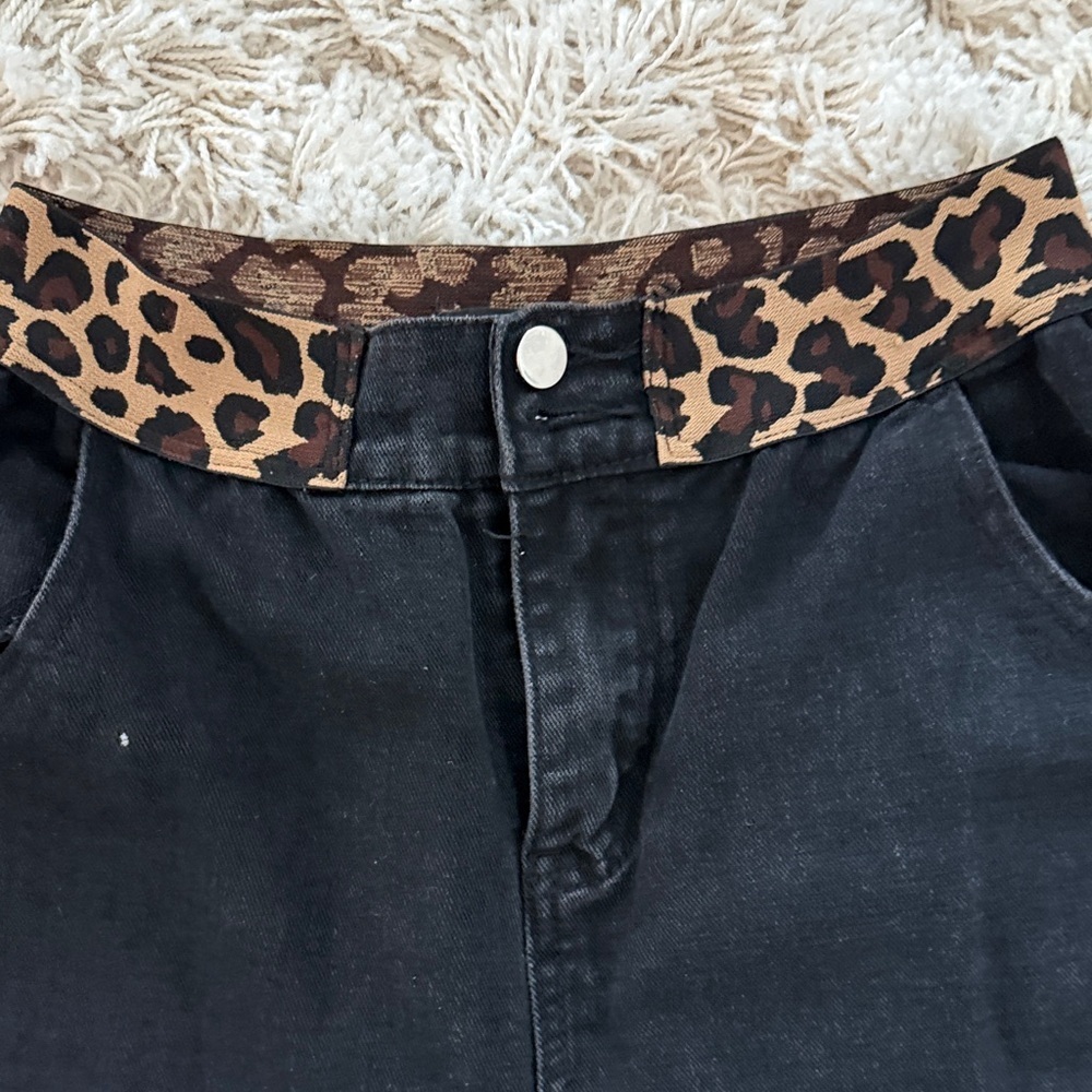 Black Jeans with Leopard waistband size 7 - Picture 4 of 8